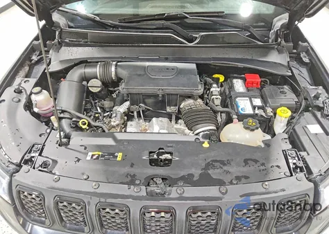 2023 Jeep Compass Latitude z USA, uszkodzony, nr VIN 3C4NJDBN8PT518387